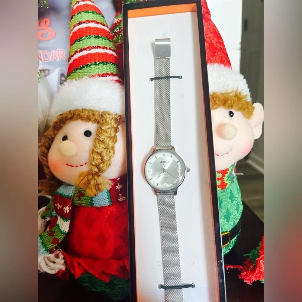Aiyishi Silver Diamond Luxury Watch Mother-of-Pearls Accents Giftable NEW In Box - Picture 5 of 5